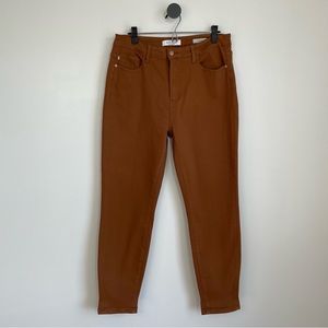 Judy Blue Woodland High Rise Slim Fit - 13/31